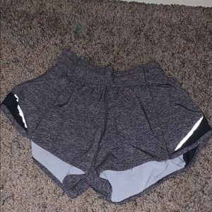 size 2 lulu lemon shorts